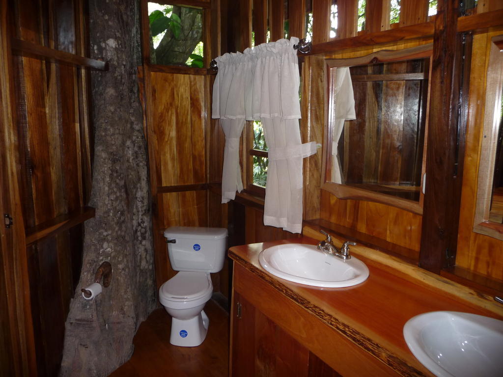 Topos Tree House Cahuita Room photo
