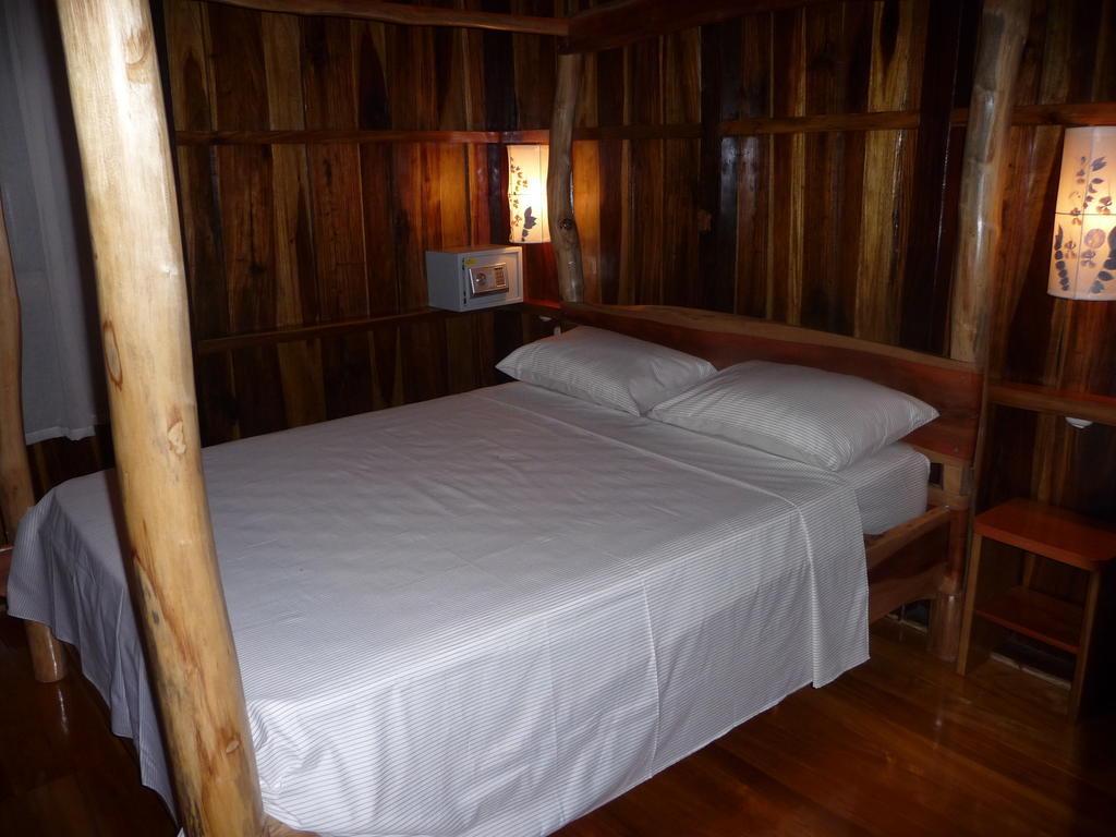 Topos Tree House Cahuita Room photo